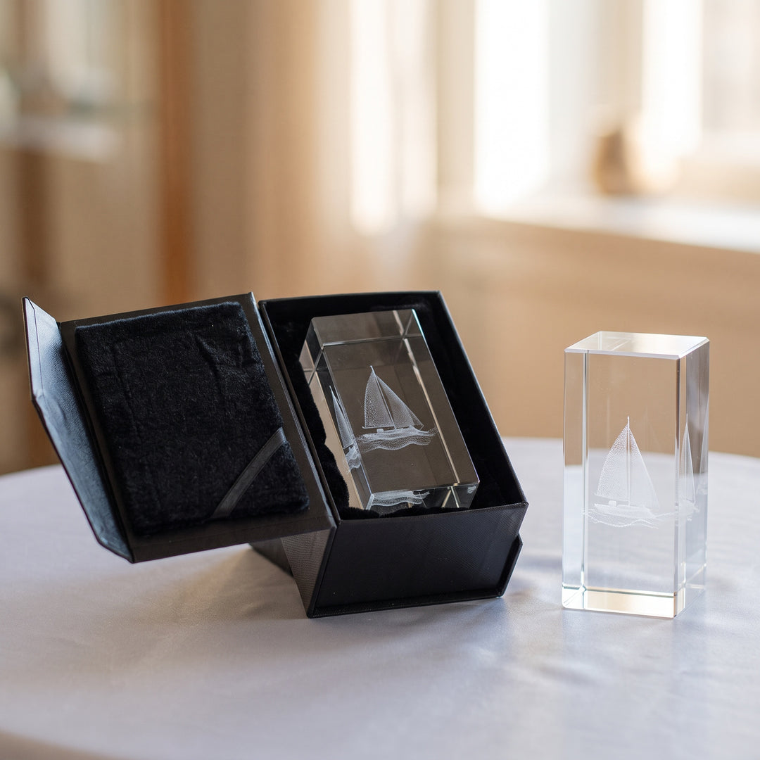 Tall glass block 5 x 5 x 10 cm in an open black gift box