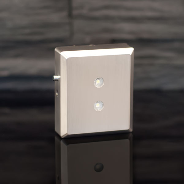 Battery light base 6x6 cm seen from above with two LEDs